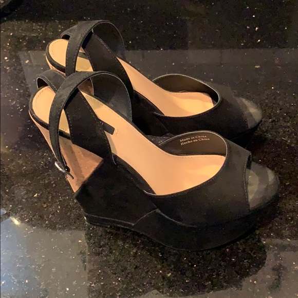 Platform shoes - Picture 2 of 4